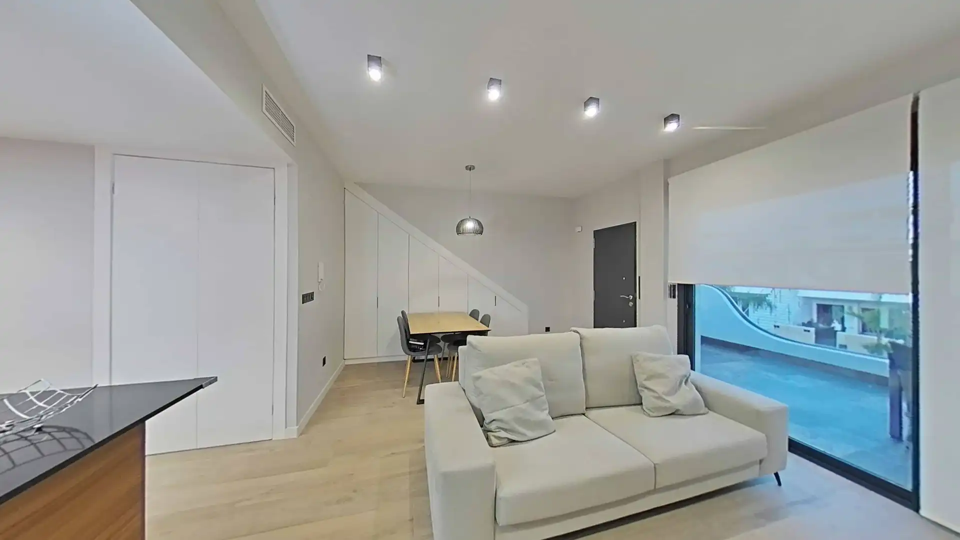 Wohnzimmer von Dachboden zur Miete in Orihuela