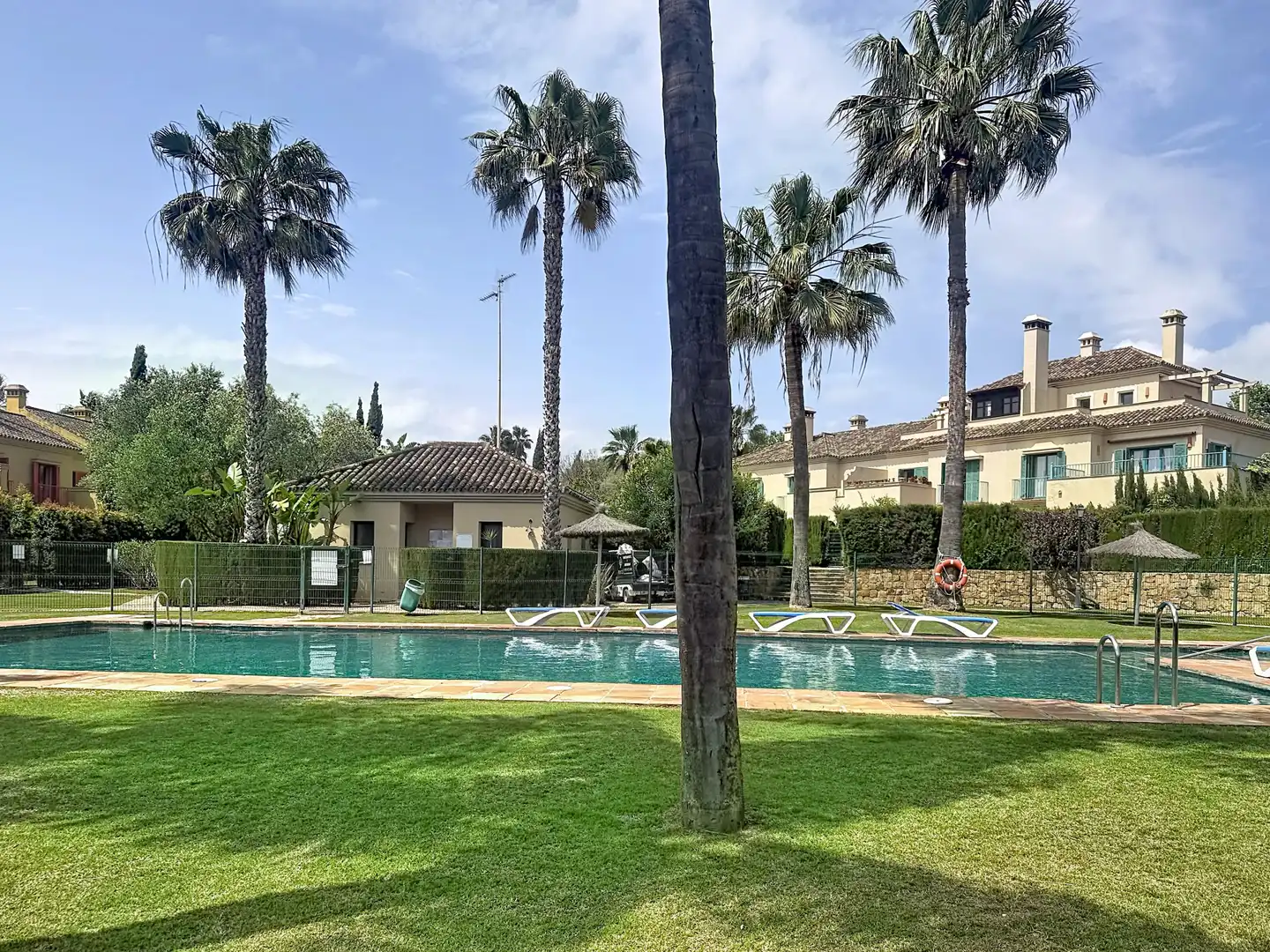 Swimming pool of Detached homes for sale in Sotogrande  with Air Conditioner and Terrace