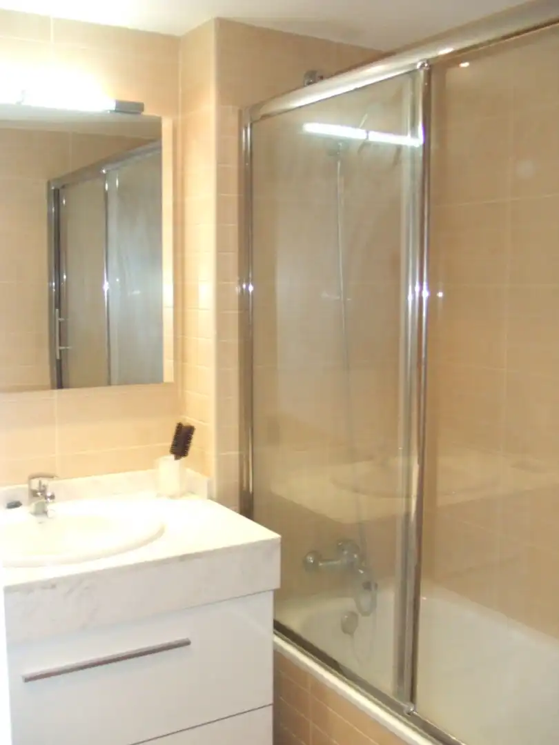 Wohnung zur Miete in Girona, Girona