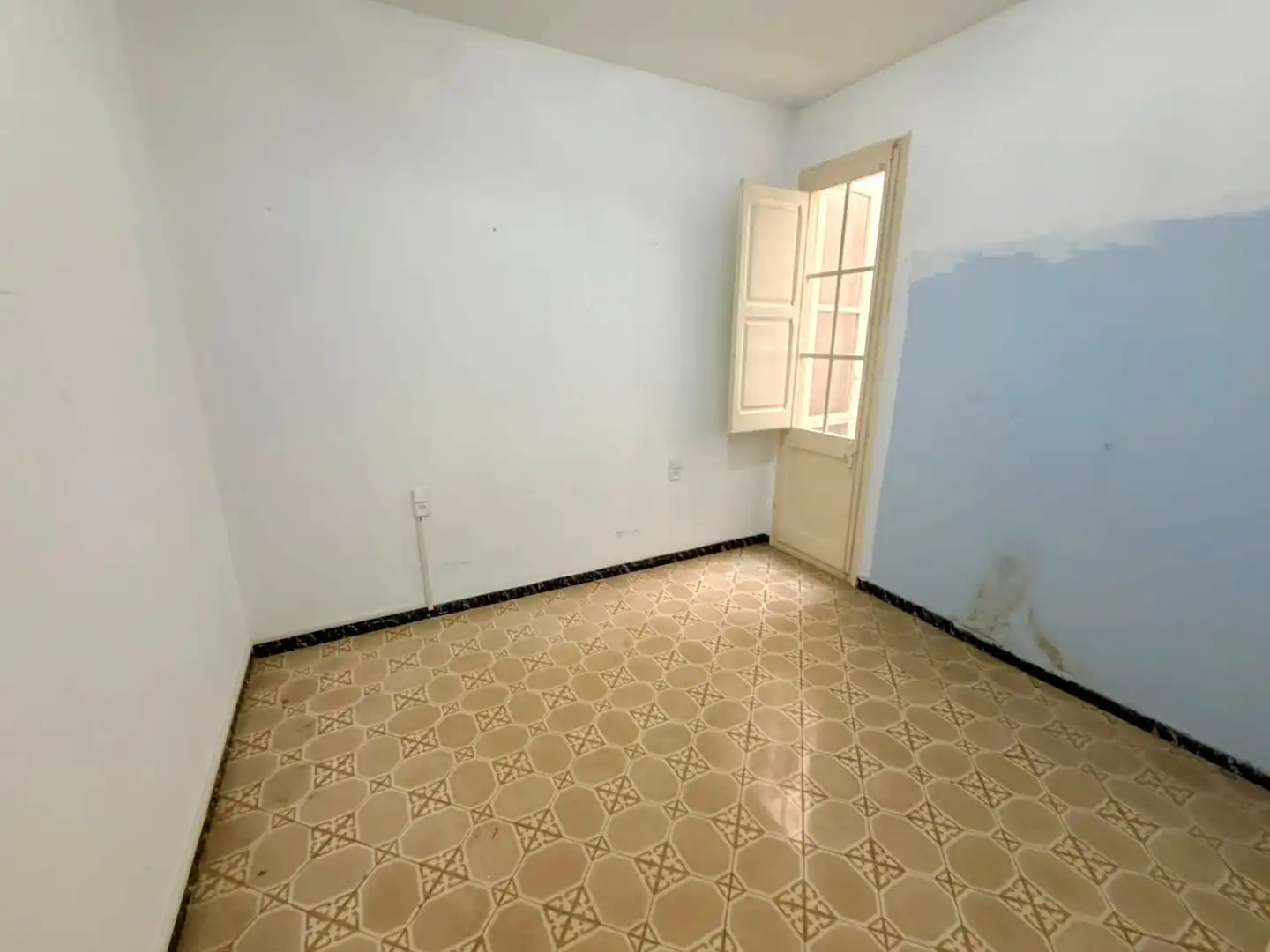 Habitación de Piso en venta en El Prat de Llobregat con Calefacción y Terraza