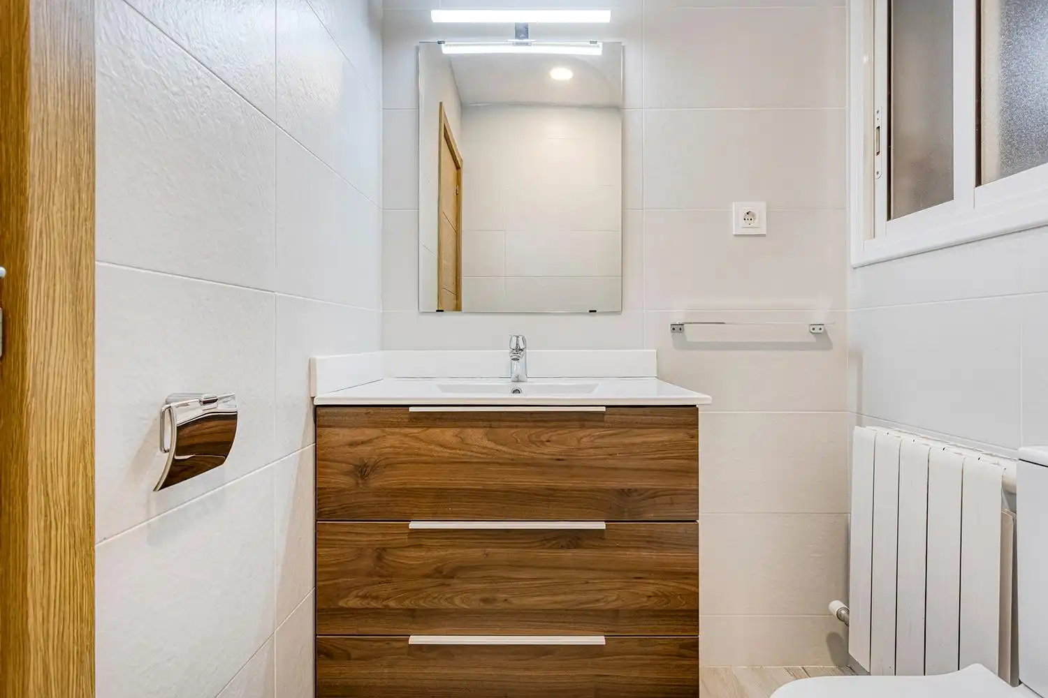 Baño de Piso en venta en Santa Margarida de Montbui con Calefacción, Terraza y Trastero