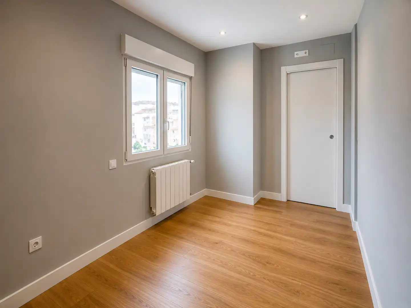 Habitación de Piso de alquiler en Santander con Calefacción, Trastero y Horno