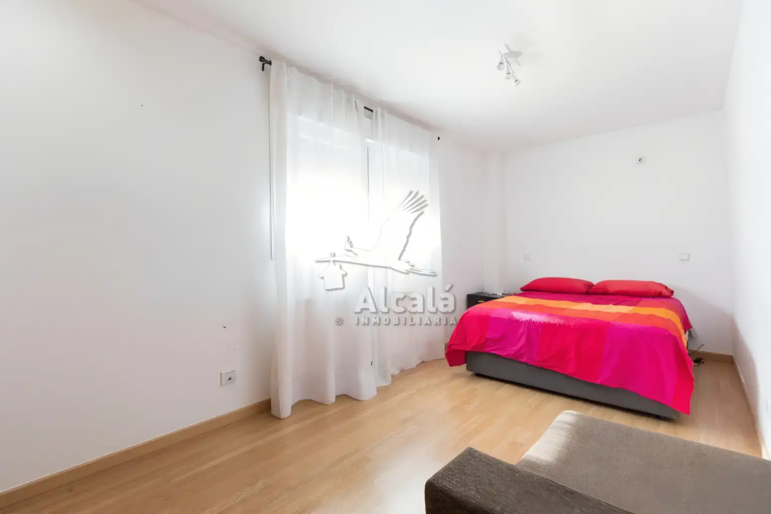Habitación de Casa o chalet en venta en Los Santos de la Humosa con Calefacción y Trastero