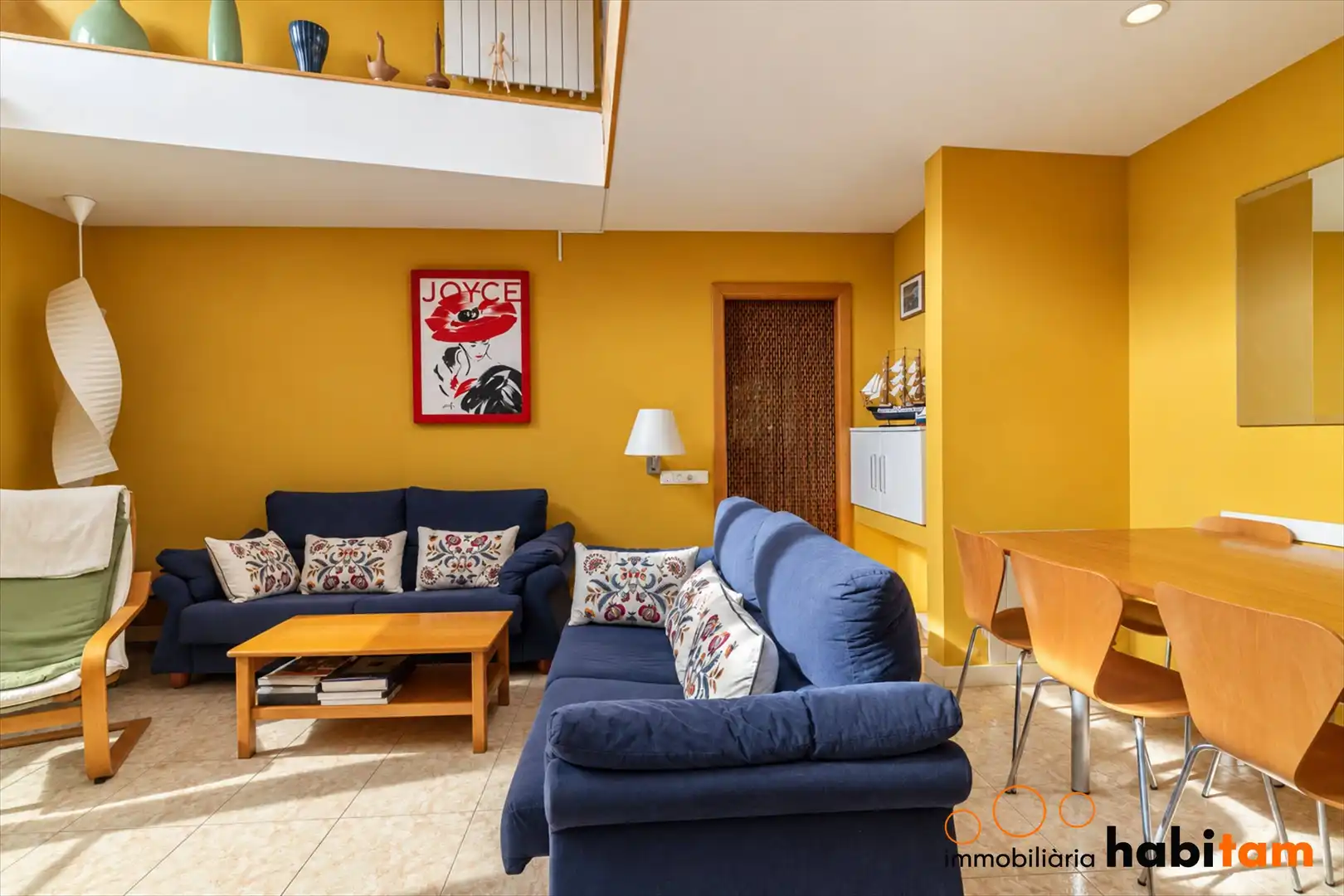 Sala d'estar de Pis en venda en Canet de Mar, Barcelona