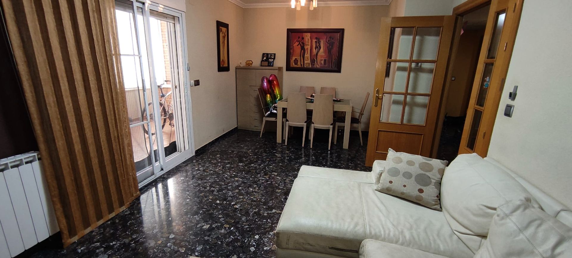 Sala d'estar de Pis en venda en  Albacete Capital amb Calefacció, Terrassa i Traster