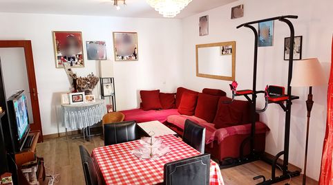 PISO EN VENTA EN CALELLA – 3 HABITACIONES, ASCENSOR Y BALCÓN, imagen 5