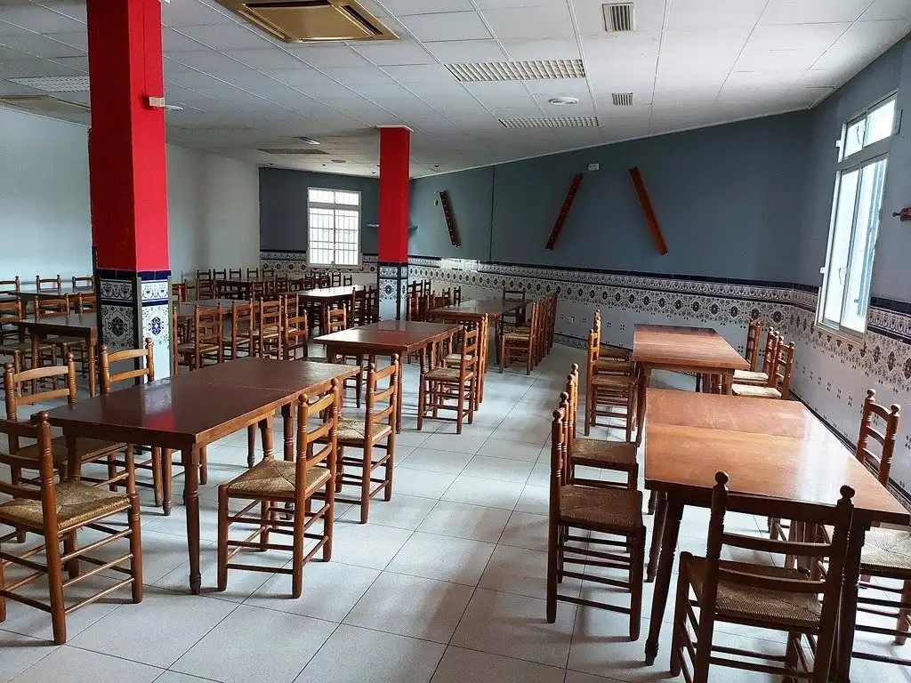 Commercial properties for sale in Domeño