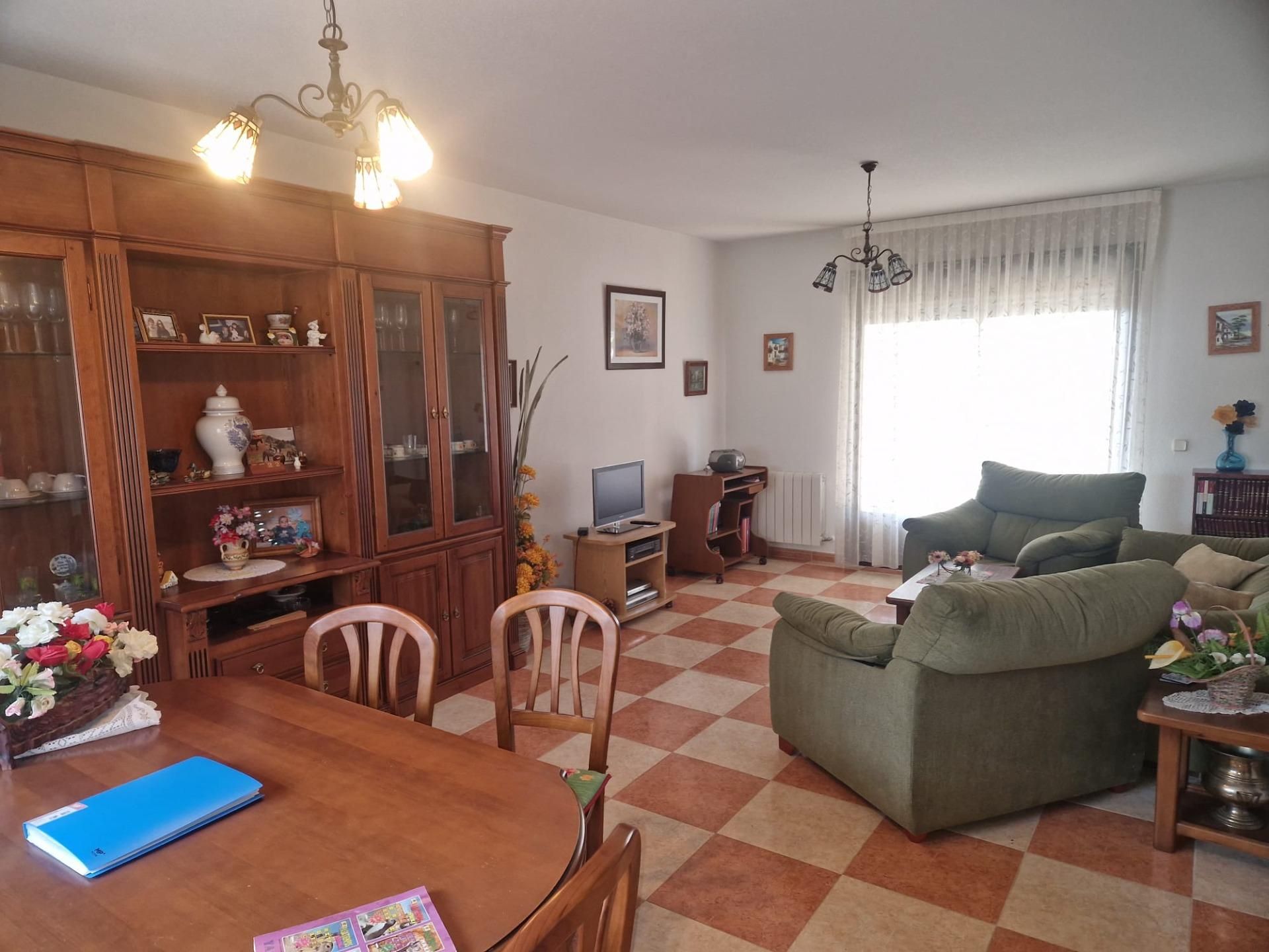 Living room of House or chalet for sale in Almorox  with Heating, Private garden and Terrace