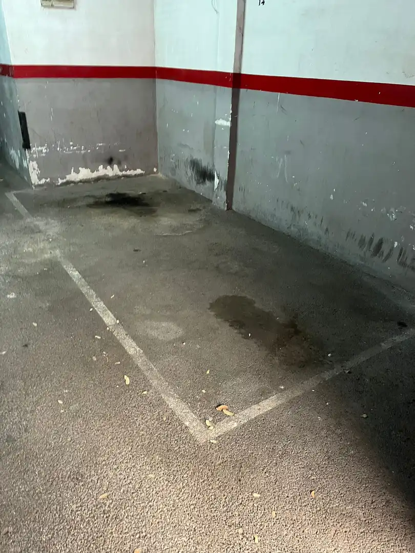 Einzelparkplatz zum Verkauf in Carrer de Josep Miquel Quintana 10, imagen 2