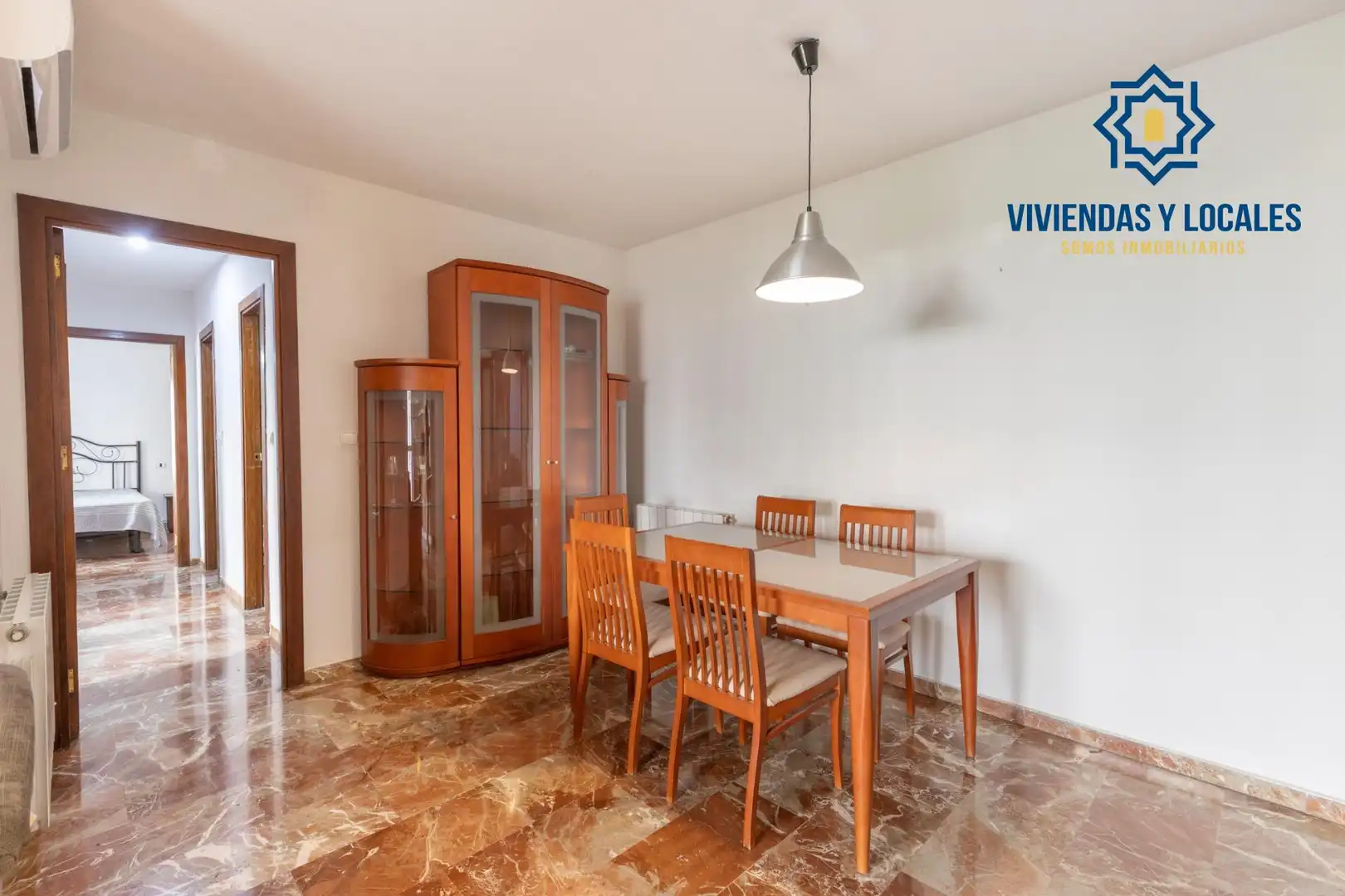 Piso con ascensor en venta en Carretera de Málaga 67, imagen 3