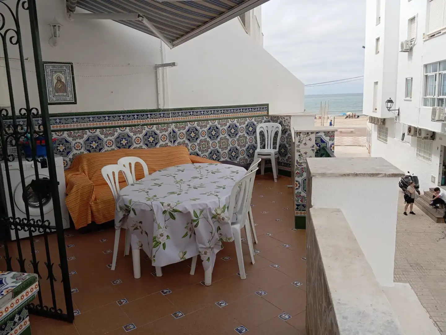 Flat with lift for sale in Barbate ciudad, imagen 2