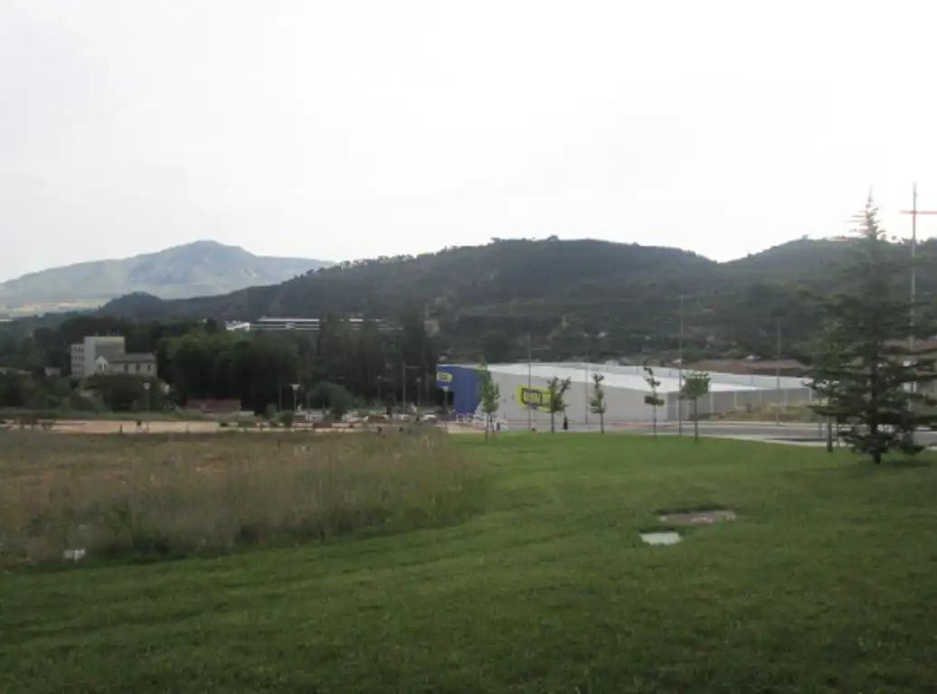 Terreno residencial en venta en Calle Alkaburua, imagen 2
