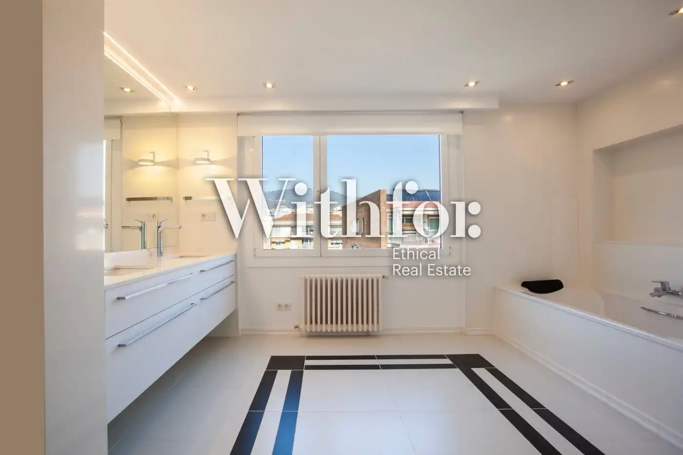 Piso con terraza en venta en Calle JACINTO BENAVENTE, imagen 29
