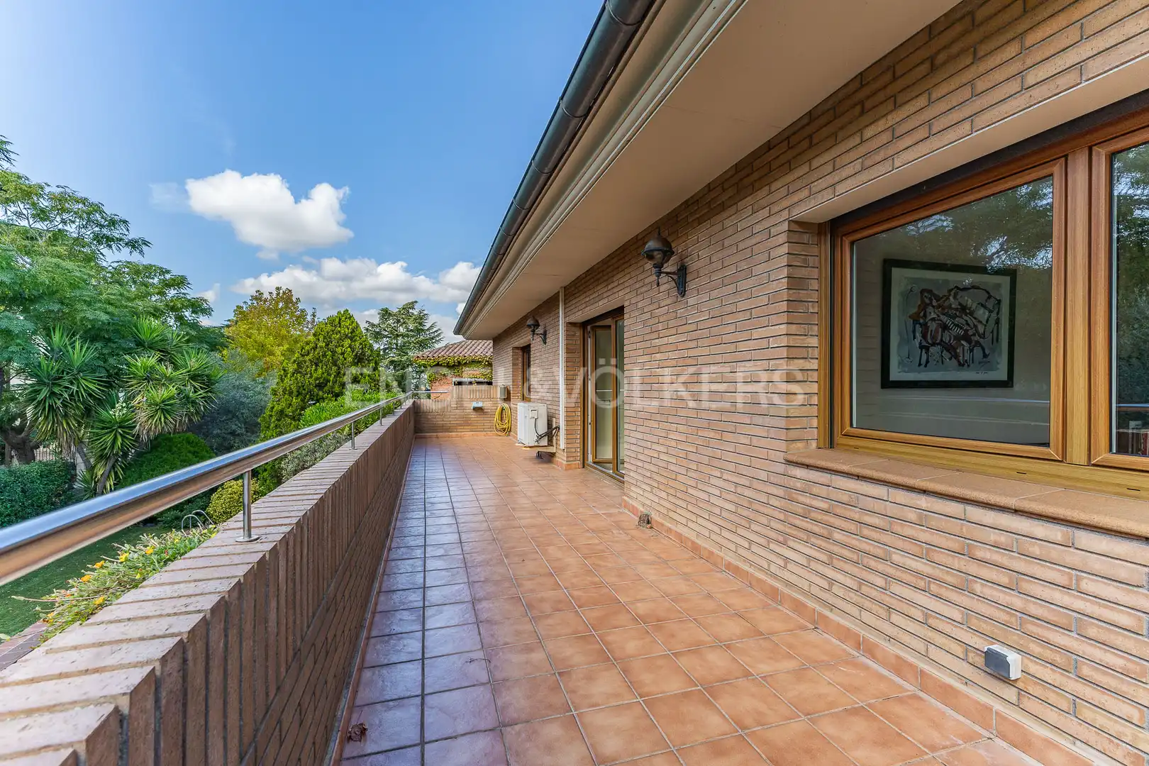 Vista exterior de Casa o chalet de alquiler en Sant Cugat del Vallès con Calefacción, Jardín privado y Piscina