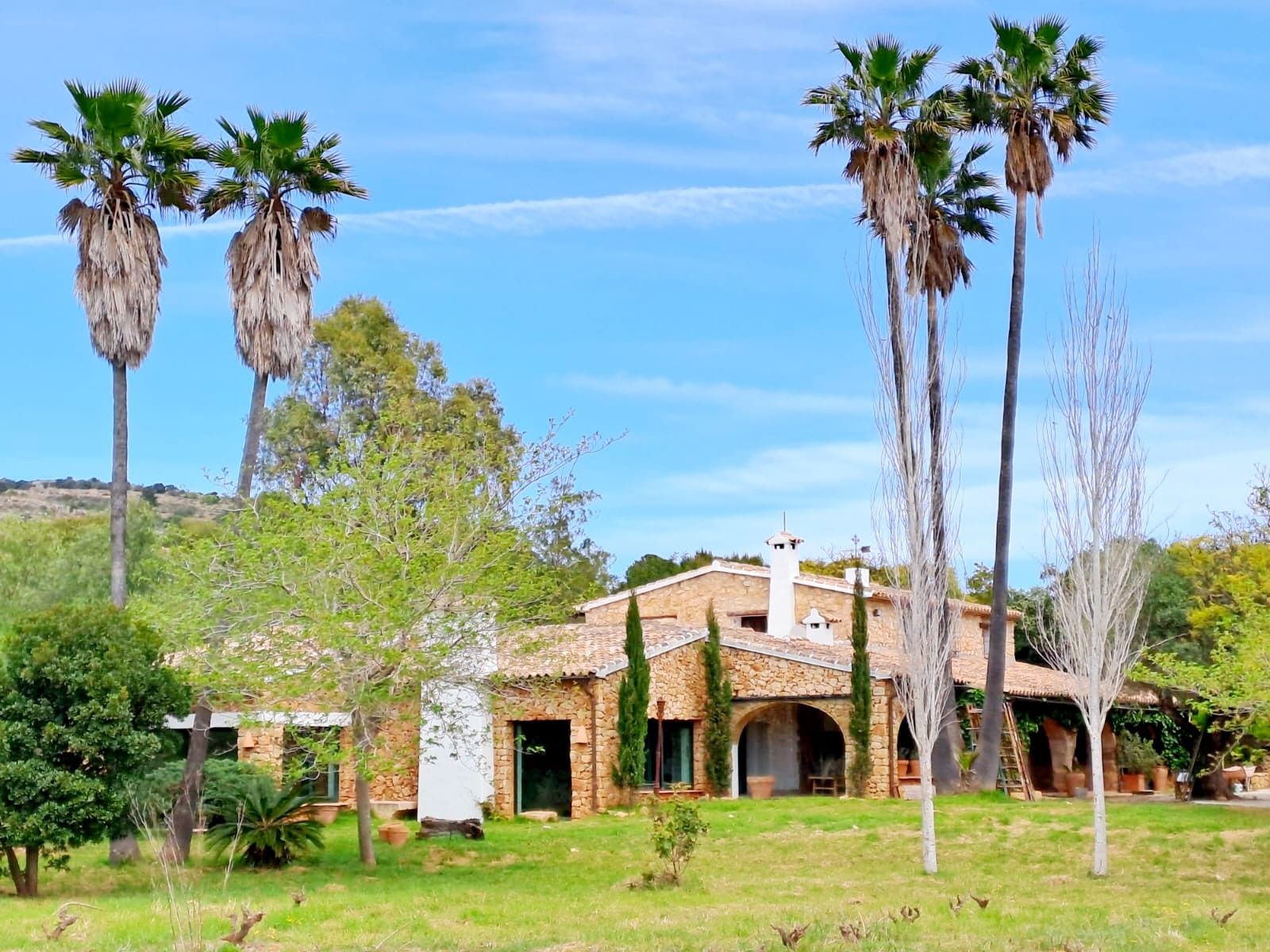 Vista exterior de Casa o xalet en venda en Senija amb Calefacció, Jardí privat i Terrassa