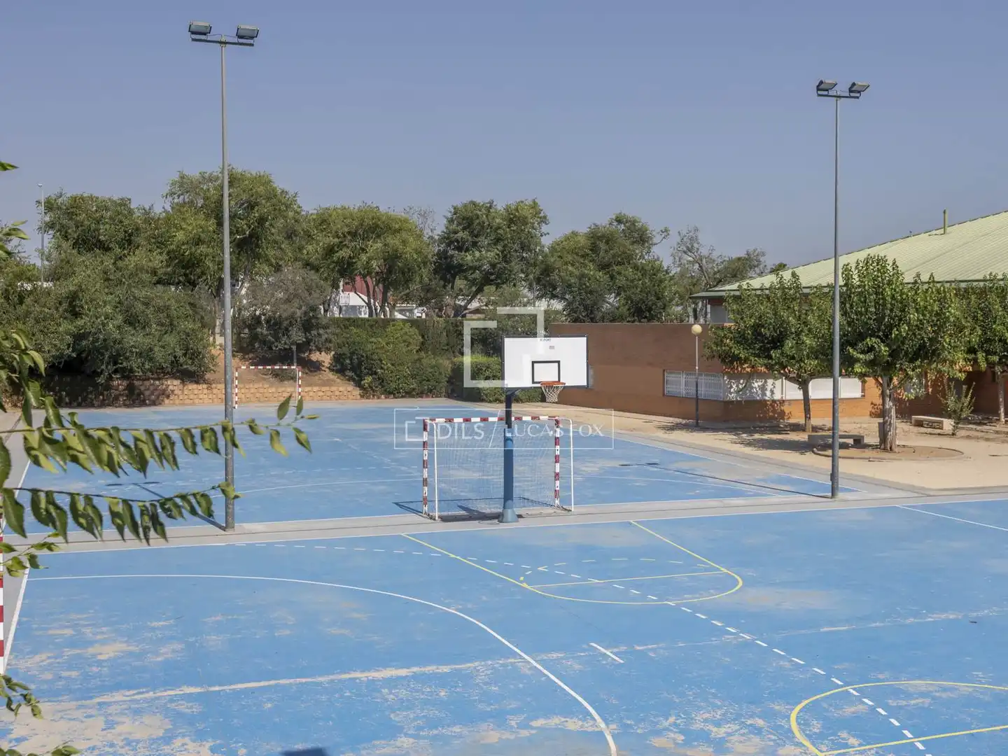 Vista exterior de Casa o xalet en venda en Riba-roja de Túria amb Aire condicionat, Calefacció i Terrassa