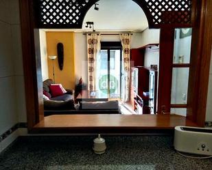 Living room of Flat to rent in Badajoz Capital  with Air Conditioner, Heating and Parquet flooring