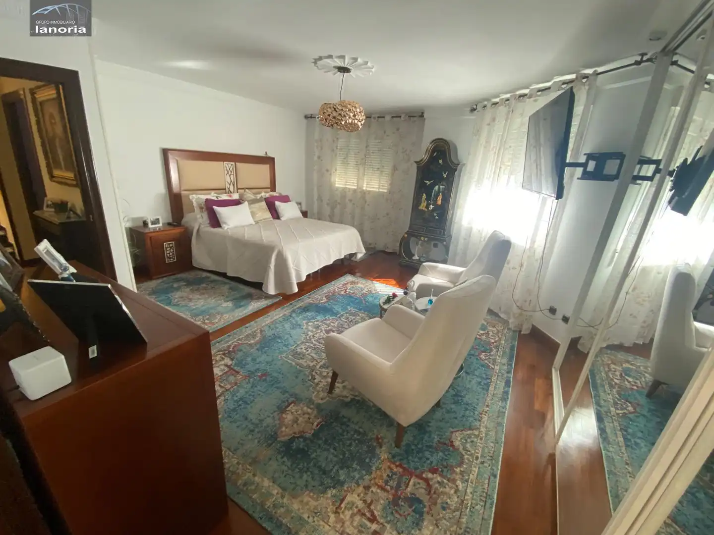 Bedroom of Detached homes for sale in Albacete  with Air Conditioner, Heating and Parquet flooring