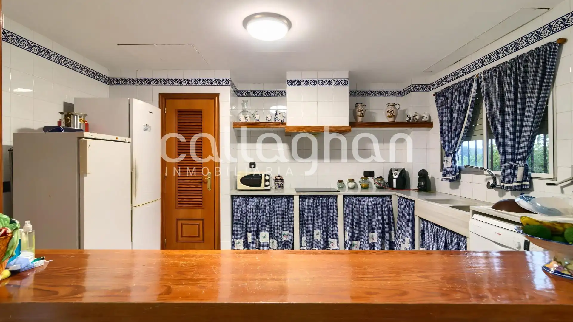 Cuina de Casa o xalet en venda en Alzira amb Piscina