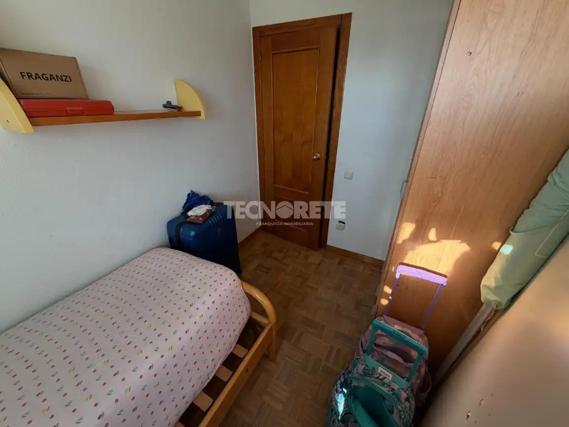Habitación de Piso en venta en Constitución - Balconcillo