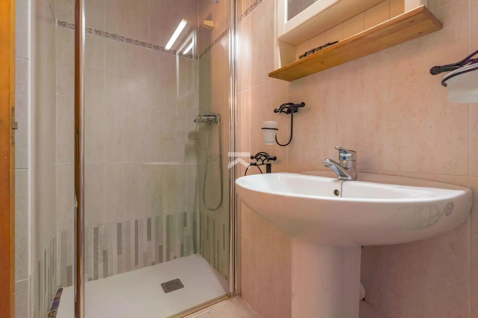 Bathroom of Houses for sale in Torroja del Priorat  with Heating, Terrace and Furnished