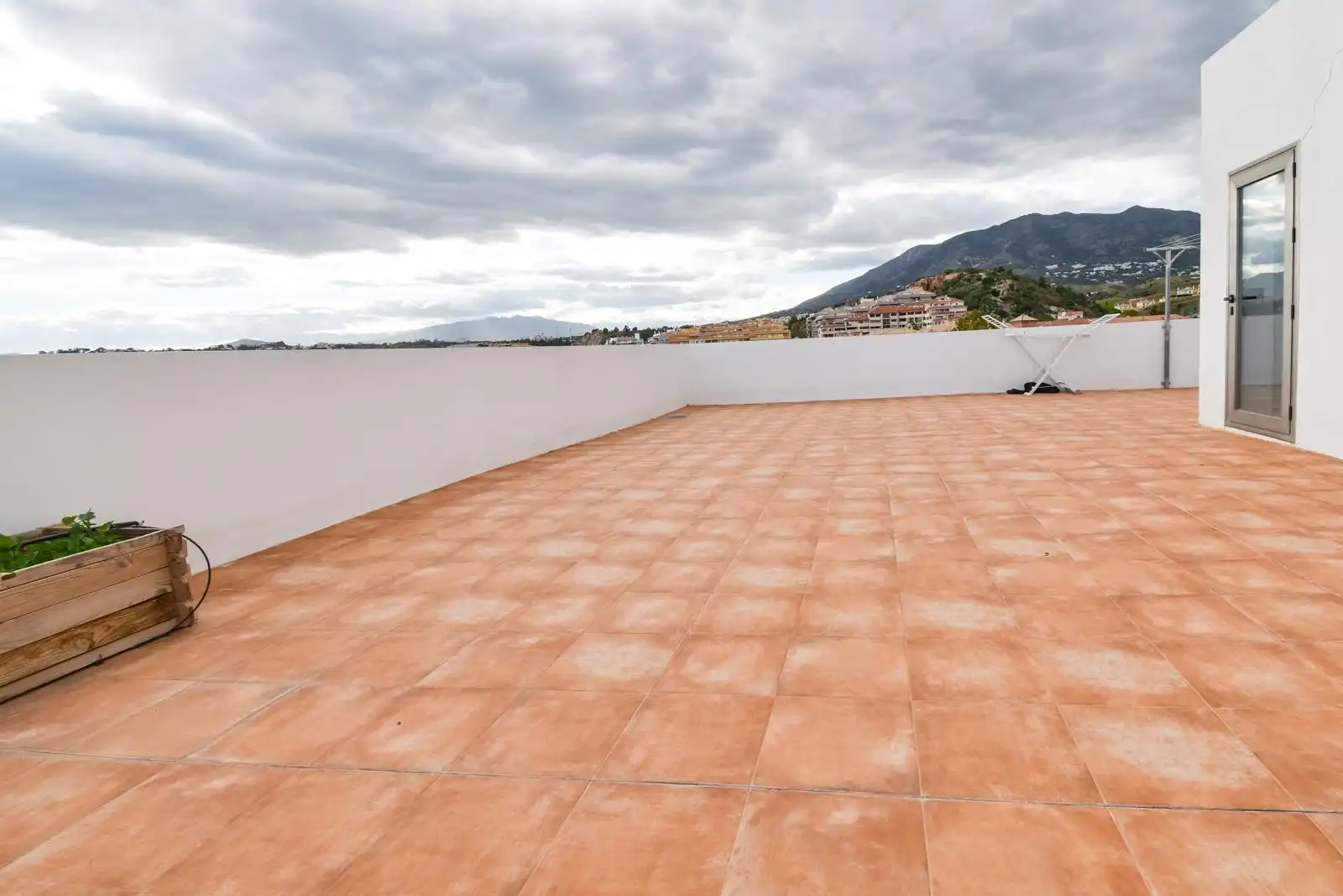 Terrassa de Casa adosada de lloguer en Fuengirola amb Aire condicionat, Calefacció i Jardí privat