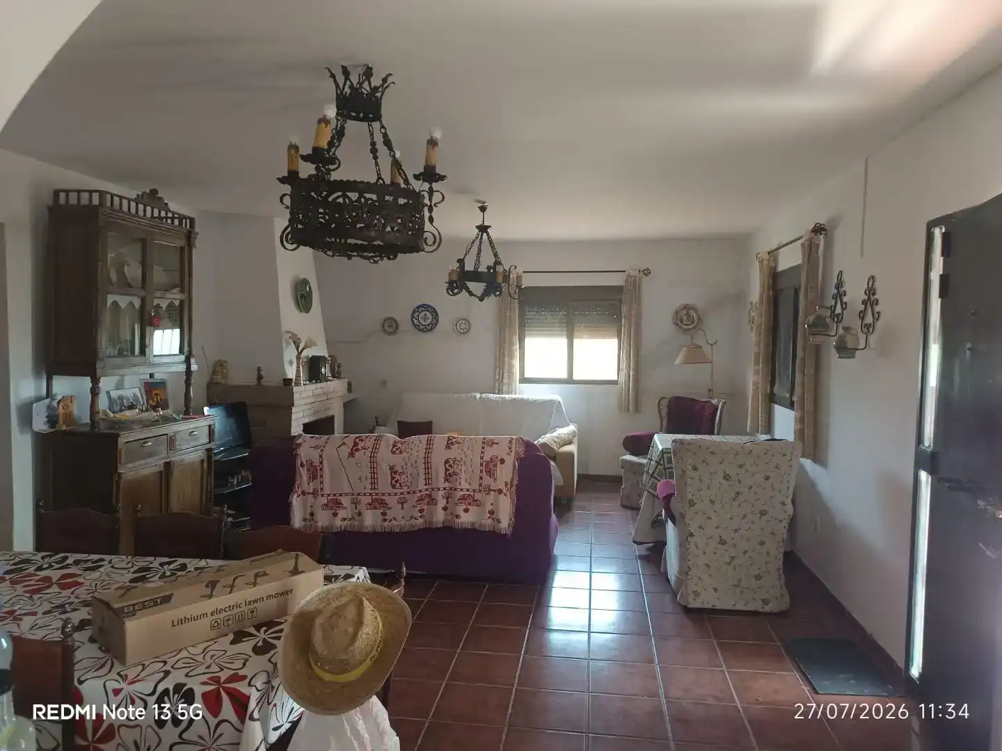 Sala d'estar de Casa o xalet en venda en Villar de Rena amb Moblat