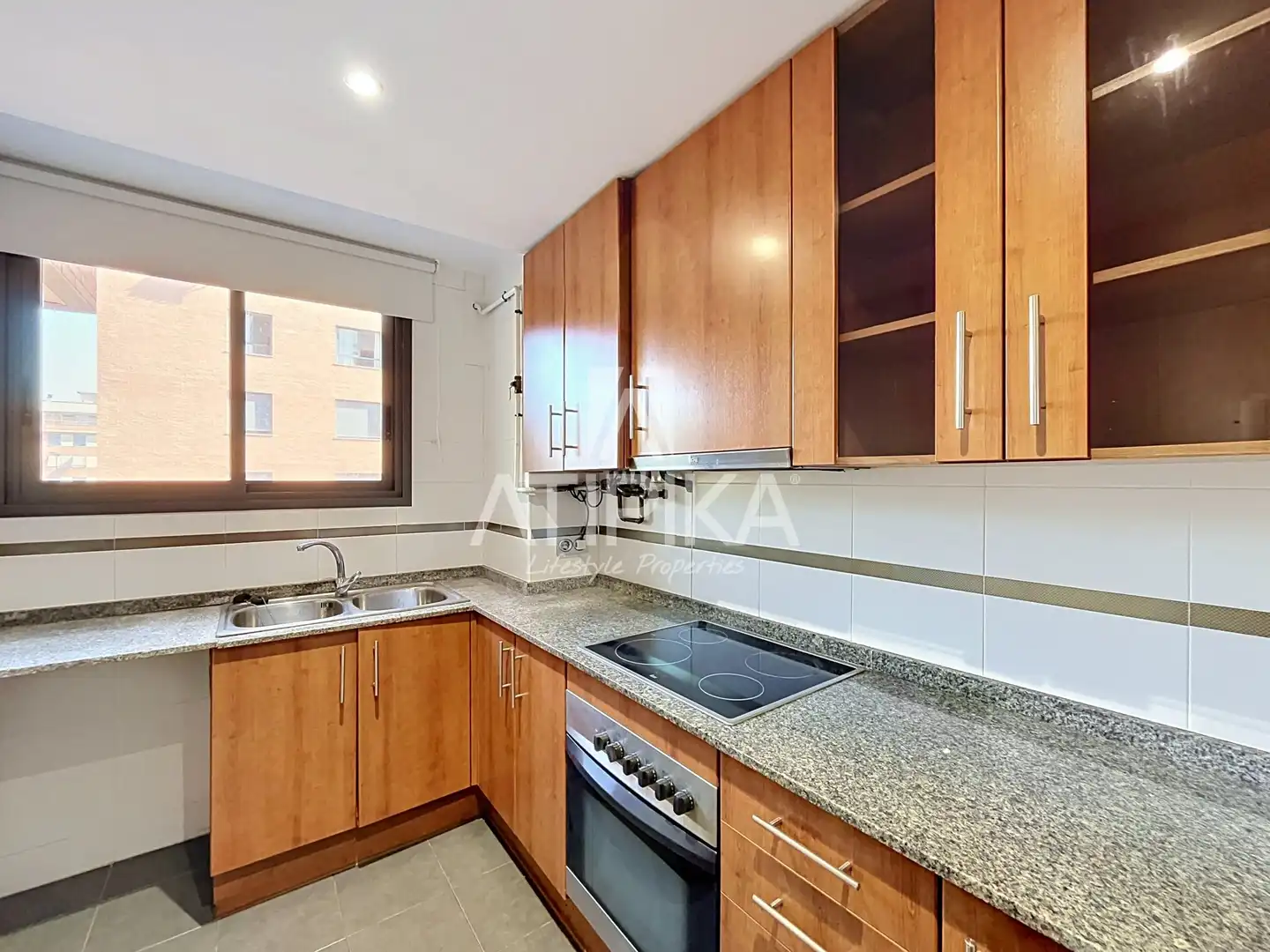 Cocina de Piso en venta en Sabadell con Aire acondicionado, Calefacción y Terraza