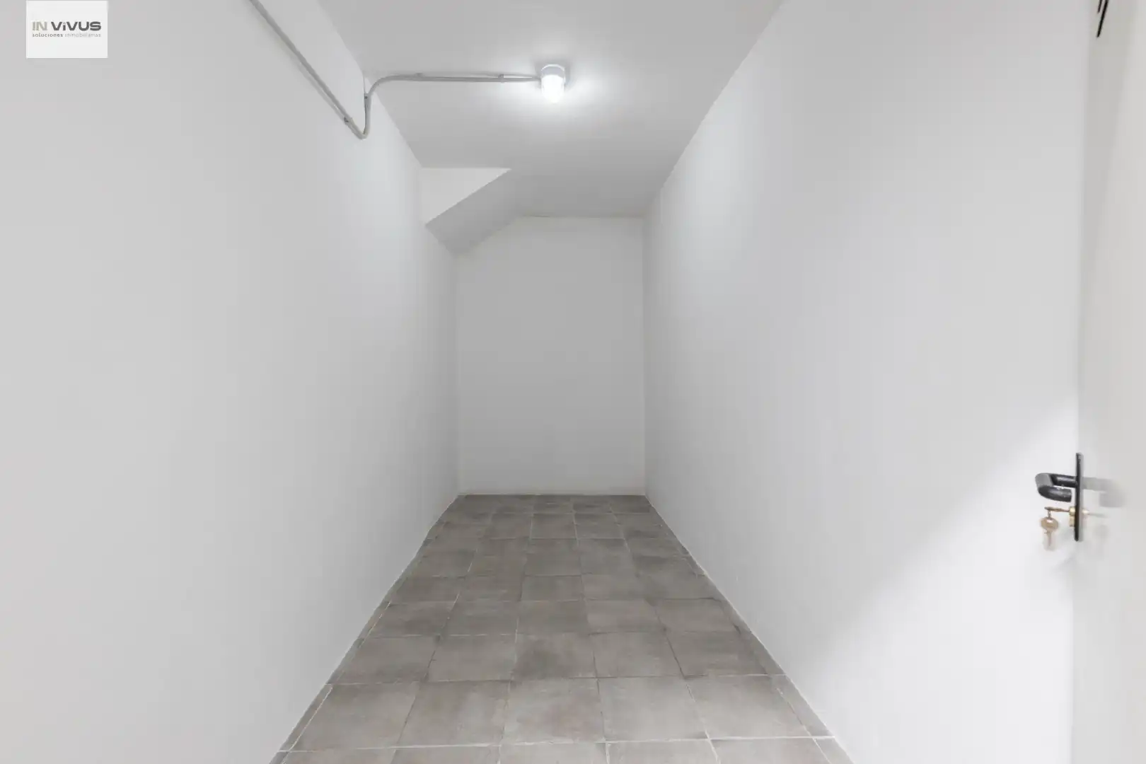 Storage room for rent in Granada