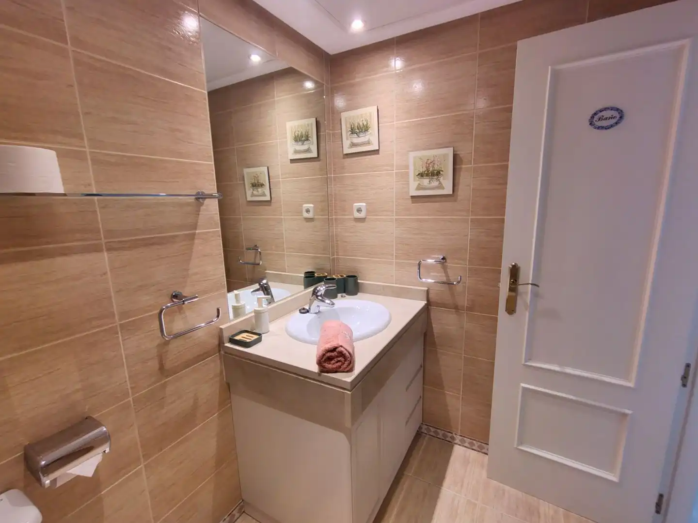 Badezimmer von Wohnung zur Miete in Marbella mit Klimaanlage, Heizung und Terrasse
