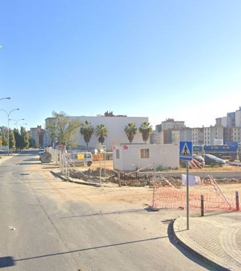 Photo 2 of Flat for sale in C/ Luis Ortíz Muñoz, La Oliva, Sevilla Capital