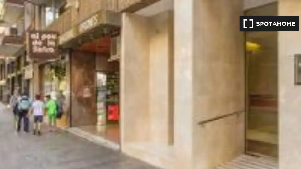 Flat with terrace to rent in Eixample, imagen 18