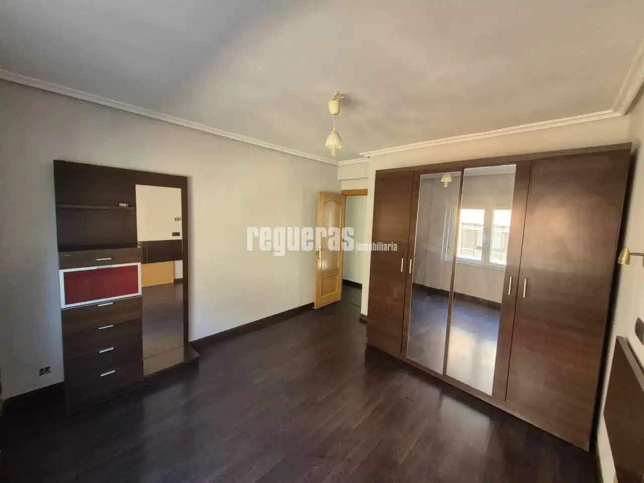 Bedroom of Flat for sale in Avilés  with Heating