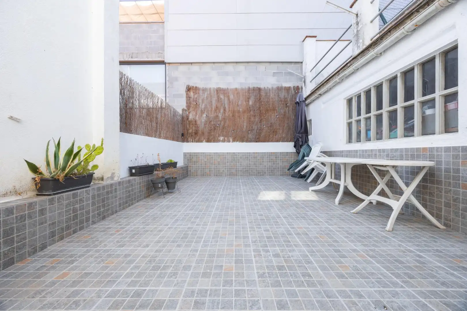 Detached homes for sale in Carrer del Collsacabra, Roda de Ter