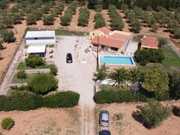 Villa mit Pool zum Verkauf in Ulldecona