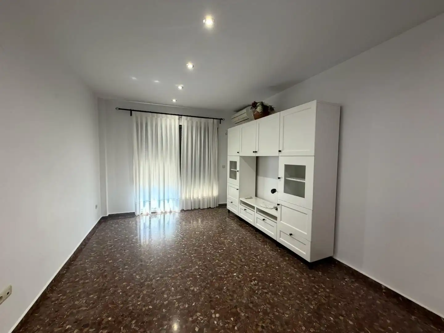 Sala d'estar de Apartament de lloguer en Albalat dels Sorells amb Aire condicionat, Calefacció i Terrassa