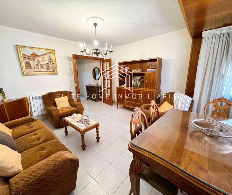 Sala d'estar de Pis en venda en Castellón de la Plana / Castelló de la Plana amb Terrassa, Traster i Balcó