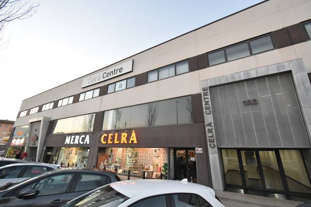 Local comercial en Venta en Palamos  en Celrà
