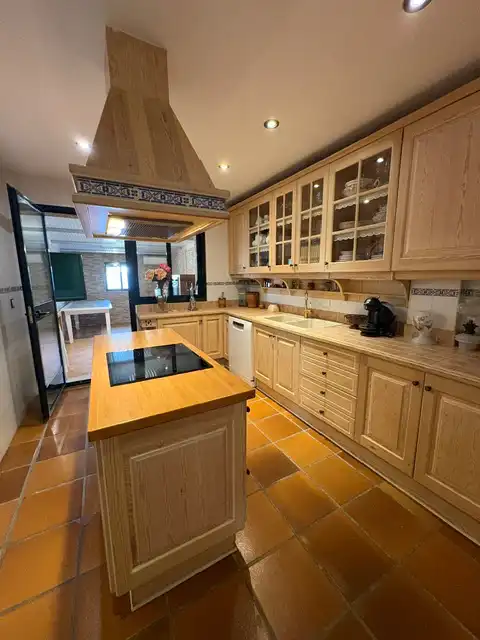 Cocina de Casa adosada en venta en Algeciras con Aire acondicionado, Jardín privado y Terraza