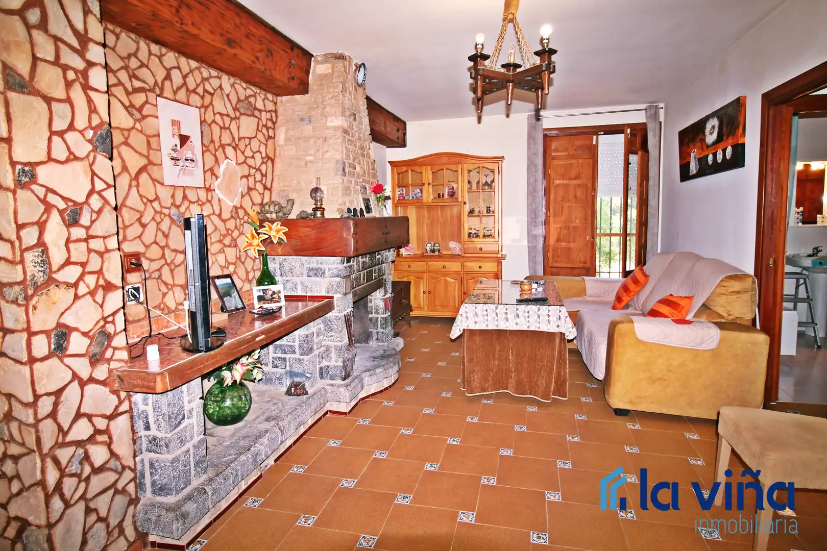 Sala de estar de Finca rústica en venta en Archidona con Jardín privado, Trastero y Piscina