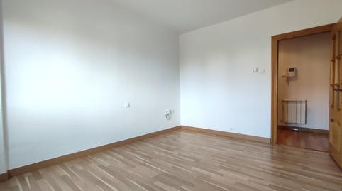 Photo 3 of Flat to rent in Gijón - Calle Honduras, La Calzada, Asturias