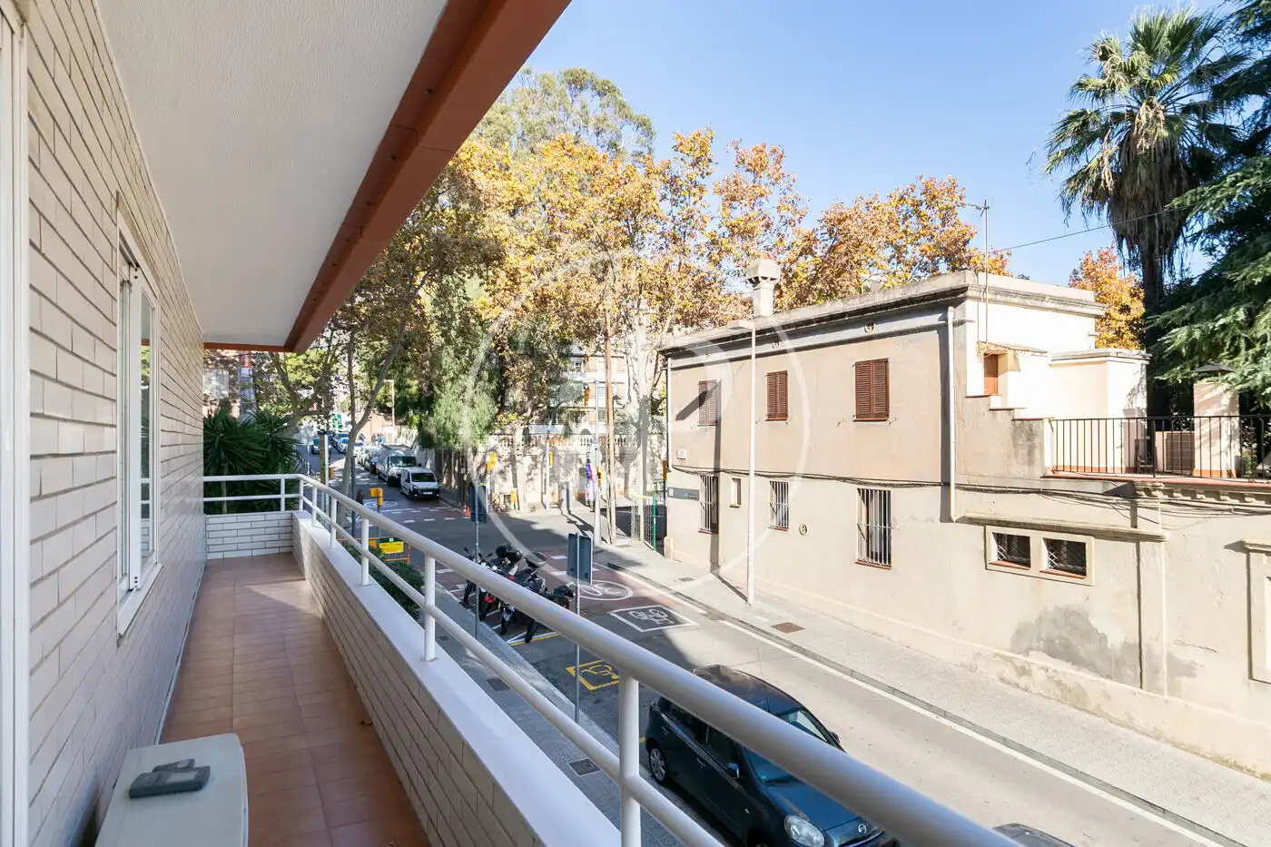 Vista exterior de Piso en venta en Barcelona con Aire acondicionado, Calefacción y Jardín privado