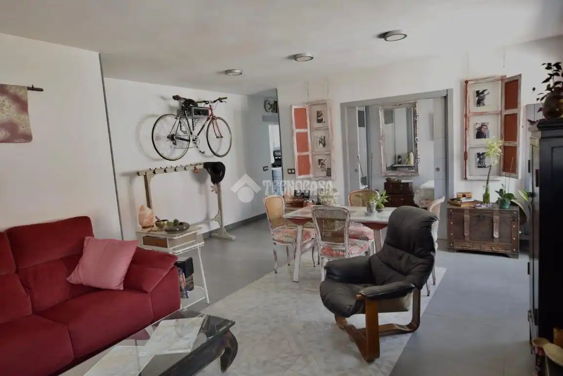 Sala de estar de Piso en venta en Latina