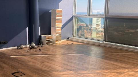 Foto 2 de Oficina de alquiler en Carrer de L'electrònica, 9, Pomar, Badalona