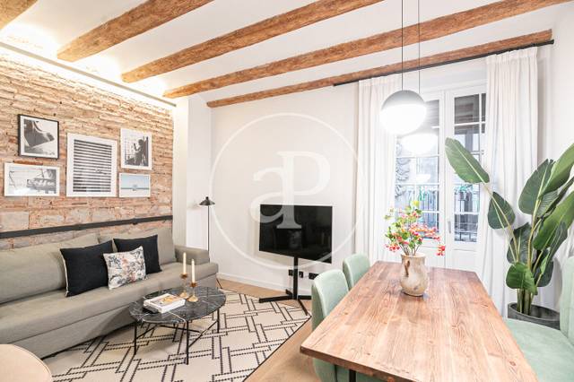 Piso en Alquiler en Carrer d'en Gignàs en Barri Gòtic