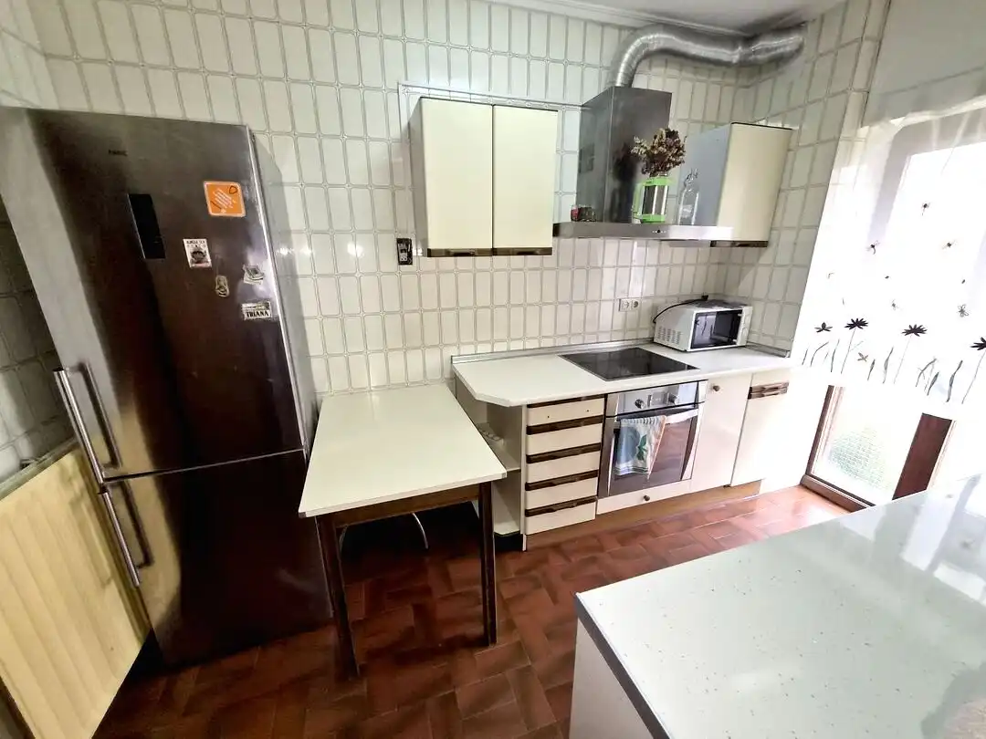 Kitchen of Flat for rent in Gernika-Lumo, Bizkaia