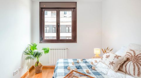 Foto 2 de Piso en venta en Calle Torrevieja, 6, La Pola Siero, Siero