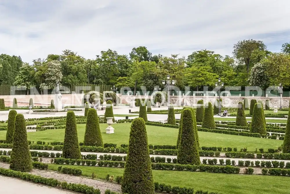 Jardín de Piso de alquiler en Madrid con Aire acondicionado, Calefacción y Parquet