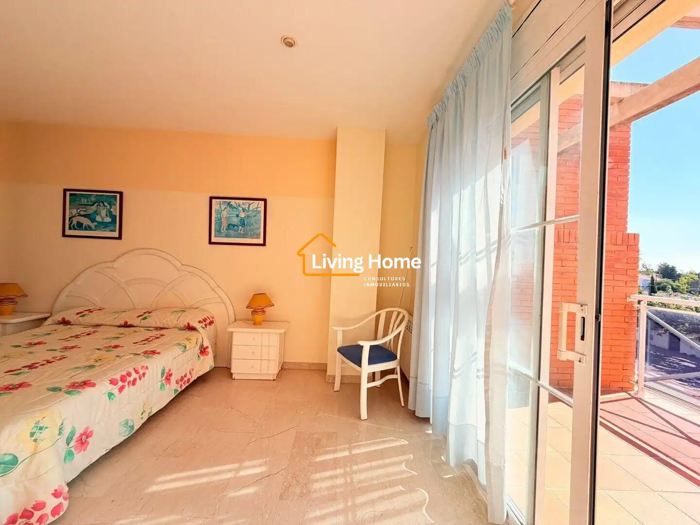 Sala de estar de Casa o chalet en venta en Cambrils con Calefacción, Jardín privado y Terraza