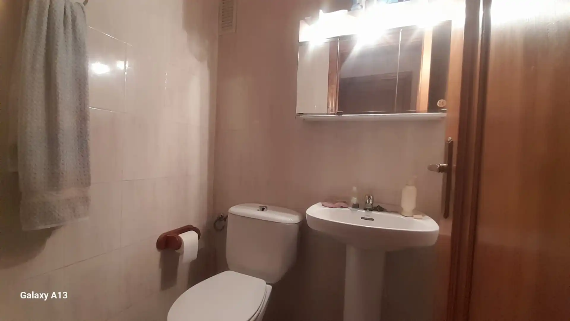 Bany de Casa o xalet en venda en L'Eliana amb Calefacció, Jardí privat i Terrassa